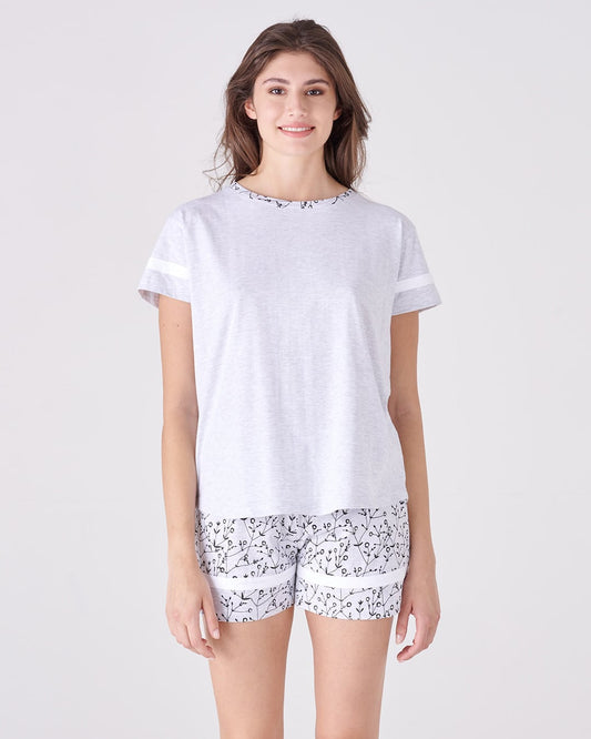 Pigiama donna top manica corta e pantalone corto – fantasia rami e fiori