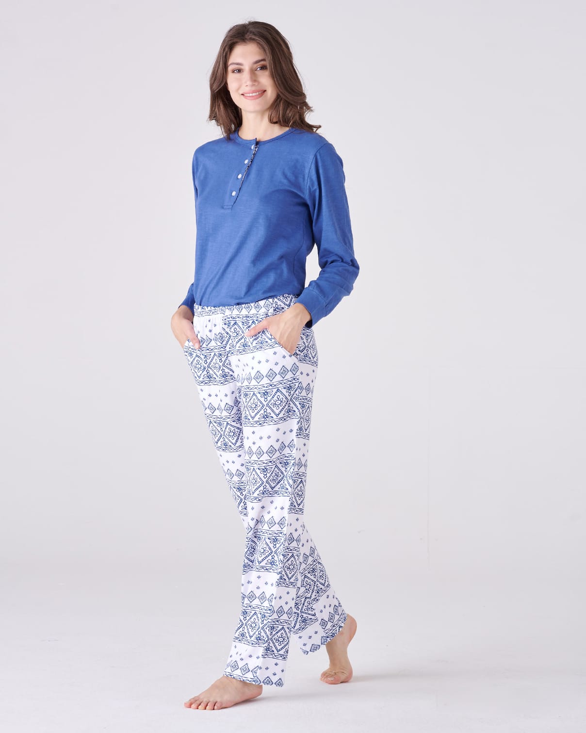 Pigiama donna lungo - fantasia geometrica